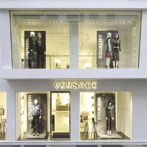 frankfurt versace store|luxury stores in frankfurt.